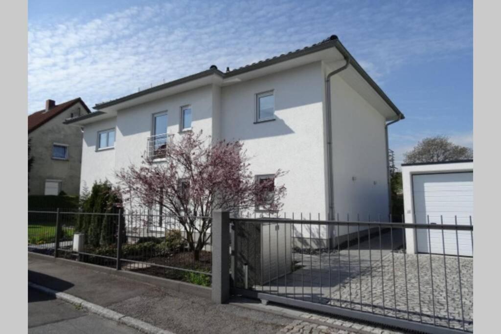 Grosszuegige,Zetrumsnahe Wohnung เดรสเดน ภายนอก รูปภาพ
