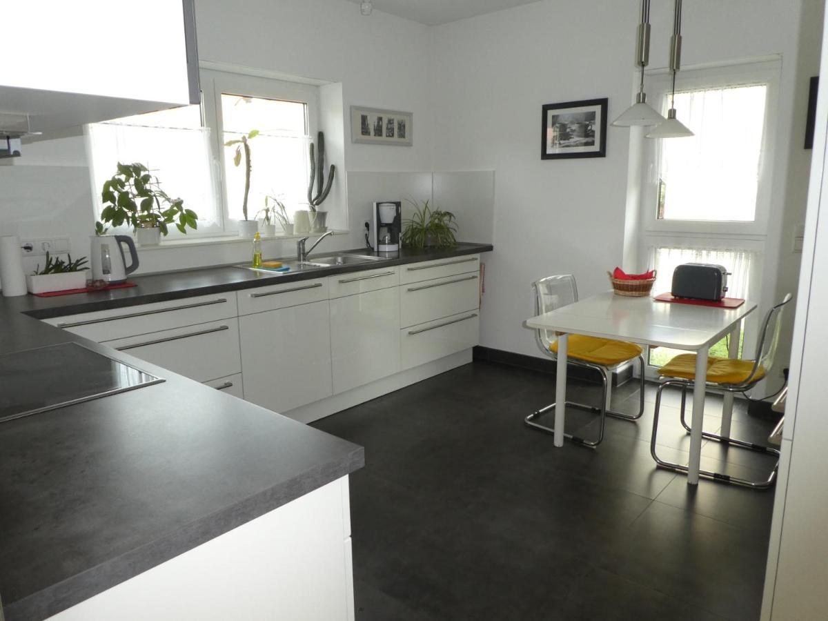Grosszuegige,Zetrumsnahe Wohnung เดรสเดน ภายนอก รูปภาพ