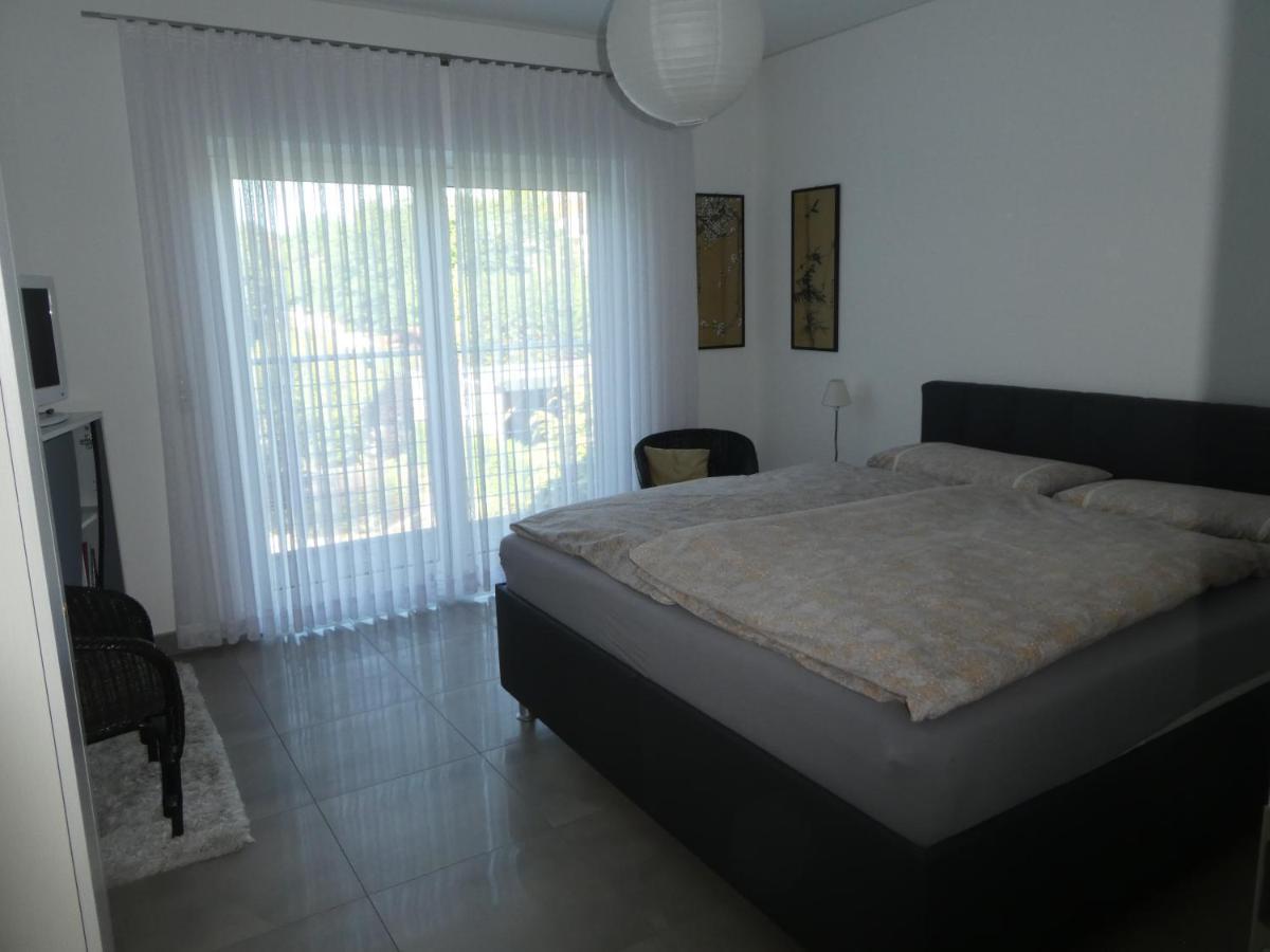 Grosszuegige,Zetrumsnahe Wohnung เดรสเดน ภายนอก รูปภาพ